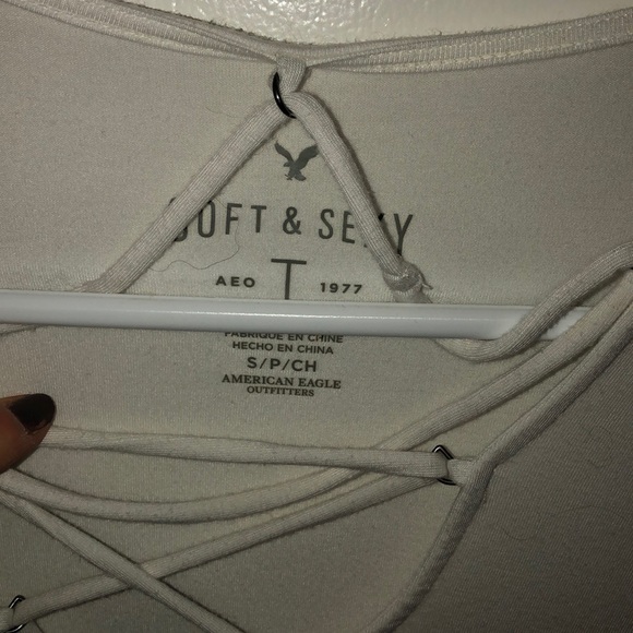 American Eagle soft & sexy t-shirt - Picture 2 of 2